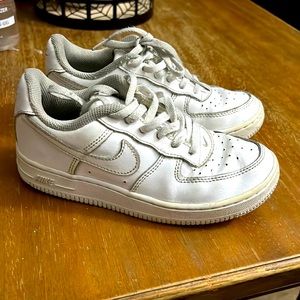 Kids Nike Air Force size 1